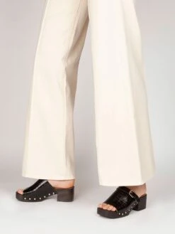 Leren Slippers "Macarena" Zwart -Gstar Kleding Winkel anaki leren slippers macarena zwart 2