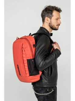 Rugzak "Arctic Hunter" Oranje - (B)26 X (H)49 X (D)12 Cm -Gstar Kleding Winkel arctict hunter rugzak arctic hunter oranje b 26 x h 49 x d 12 cm 1