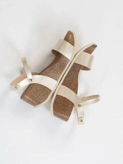 Sleehaksandalen "Toledo" Goudkleurig -Gstar Kleding Winkel bayton sleehaksandalen toledo goudkleurig 4