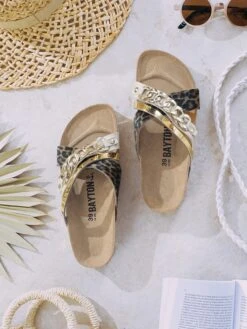 Slippers "Magritte" Beige/goudkleurig -Gstar Kleding Winkel bayton slippers magritte beige goudkleurig 5