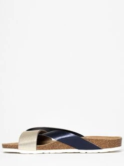 Slippers "Mildura" Goudkleurig/donkerblauw -Gstar Kleding Winkel bayton slippers mildura goudkleurig donkerblauw 1