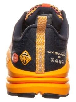 BROOKS Trailrunningschoenen "Cascadia 16" Beige/donkerblauw -Gstar Kleding Winkel brooks trailrunningschoenen cascadia 16 beige donkerblauw 2