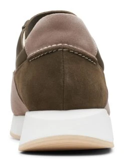 Clarks Leren Sneakers Kaki/beige -Gstar Kleding Winkel clarks leren sneakers kaki beige 3