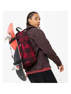 Eastpak Rugzak "Skate Pak'r" Rood/zwart - (B)32 X (H)45 X (D)19 Cm -Gstar Kleding Winkel eastpak rugzak skate pakr rood zwart b 32 x h 45 x d 19 cm 6