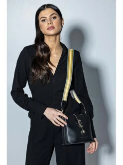 Schoudertas Zwart - (L)20 X (B)10 X (H)19 Cm -Gstar Kleding Winkel emily westwood schoudertas zwart l 20 x b 10 x h 19 cm 3