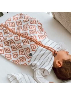 Babyslaapzak Wit/lichtroze 18 Babyslaapzak Wit/lichtroze -Gstar Kleding Winkel emmaandnoah babyslaapzak wit lichtroze 7