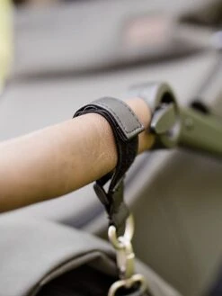 Luiertas "Indy" Beige - (B)45 X (H)27 X (D)21 Cm 14 Luiertas "Indy" Beige - (B)45 X (H)27 X (D)21 Cm -Gstar Kleding Winkel gesslein luiertas indy beige b 45 x h 27 x d 21 cm 4