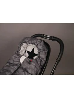 Thermo-voetenzak "Camo Star" Grijs - (L)100 X (B)43 Cm -Gstar Kleding Winkel kaiser naturfellprodukte thermo voetenzak camo star grijs l 100 x b 43 cm 8