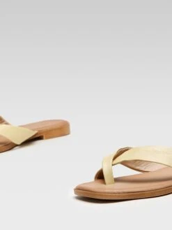 Leren Teenslippers Geel -Gstar Kleding Winkel lasocki leren teenslippers geel 3