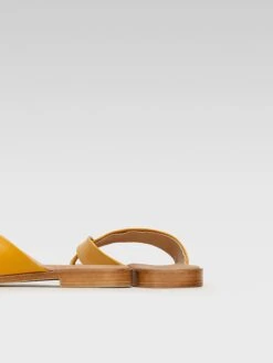 Leren Teenslippers Okergeel/oranje -Gstar Kleding Winkel lasocki leren teenslippers okergeel oranje 4