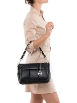 Leren Schoudertas "Garancetta" Zwart - (B)26 X (H)18 X (D)10 Cm -Gstar Kleding Winkel mia tomazzi leren schoudertas garancetta zwart b 26 x h 18 x d 10 cm 4