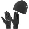 Nike 2-delige Set: Muts En Handschoenen Zwart -Gstar Kleding Winkel nike 2 delige set muts en handschoenen zwart