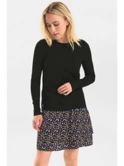 Longsleeve "Nukarma" Zwart