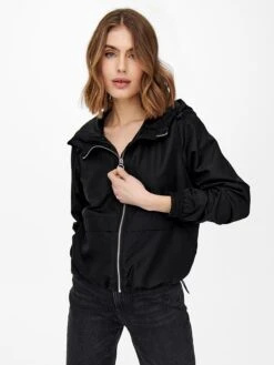 ONLY Tussenjas "Malou" Zwart -Gstar Kleding Winkel only tussenjas malou zwart 4