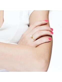 Gouden Ring Met Diamanten En Parel -Gstar Kleding Winkel pearline gouden ring met diamanten en parel 1