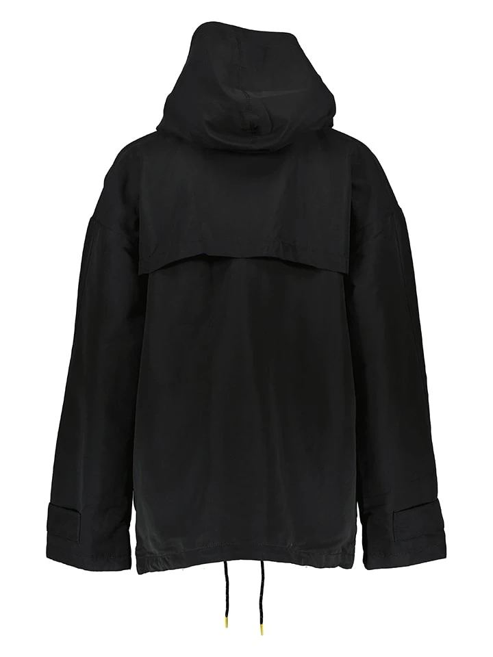 Puma Tussenjas "Central Saint Martin" Zwart 4 Puma Tussenjas "Central Saint Martin" Zwart - Afbeelding 2