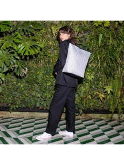 Reisenthel Rugzak "Shopper" Grijs - (B)44 X (H)45 X (D)17 Cm -Gstar Kleding Winkel reisenthel rugzak shopper grijs b 44 x h 45 x d 17 cm 4